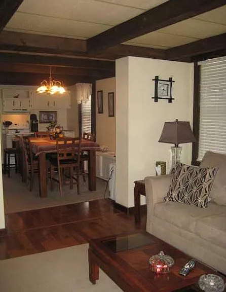 62 N Emily St — Photo 6