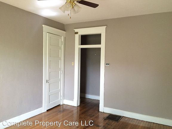 4th image of 619 W Howard St APT 4
