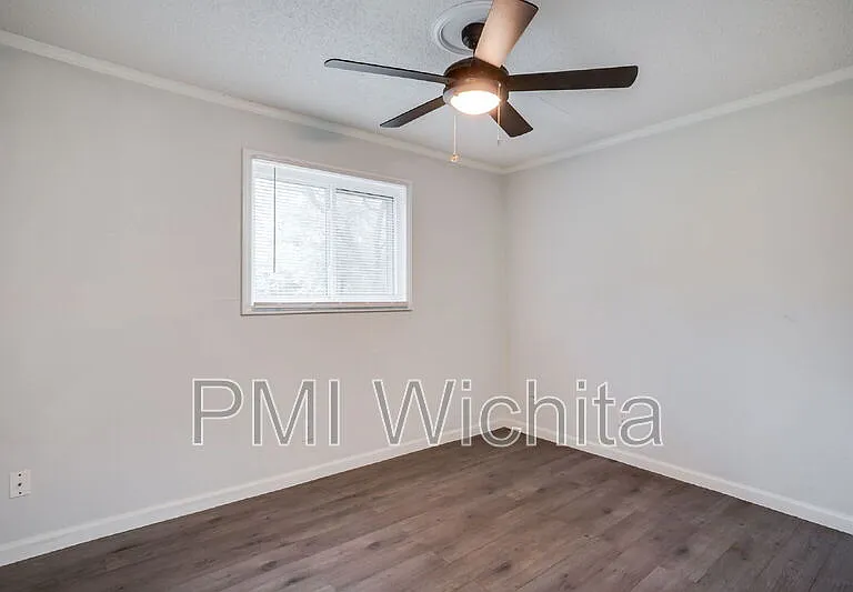420 W Mahoney Dr — Photo 7