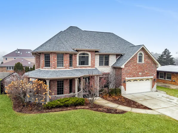 4866 N Vine Ave, Norridge, IL 60706