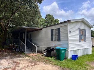 1820 Broadmoor Dr, Gautier, MS 39553