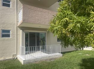 10300 Coral Way #D14, Miami, FL 33165