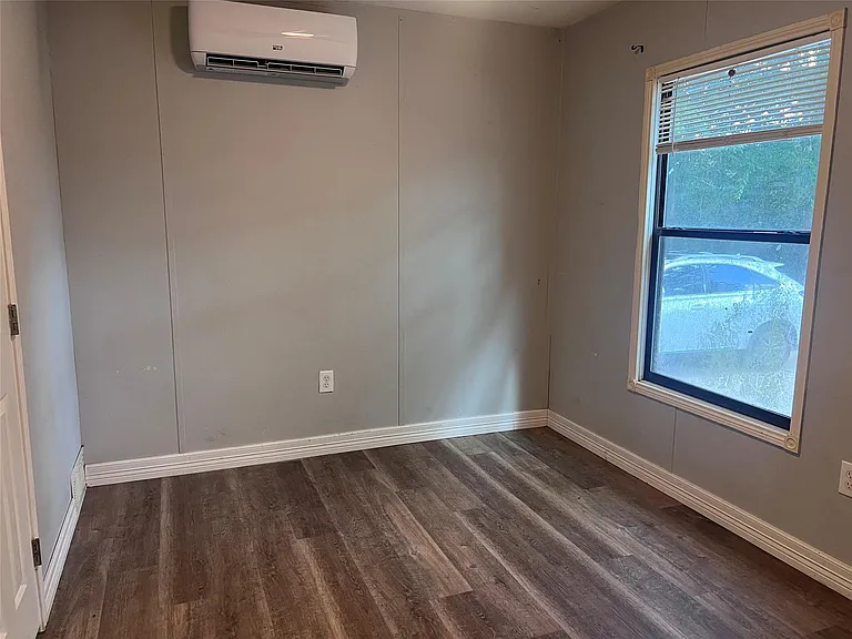 115 W Mulberry Ave #B — Photo 11