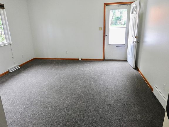 Living Room Facing Back Yard