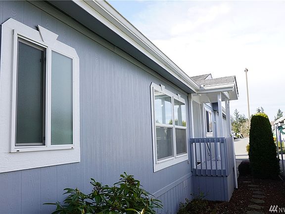 5th image of 6488 NE Aquarius Ln