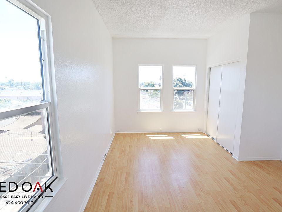 1st image of 1004 W 65th St APT 19