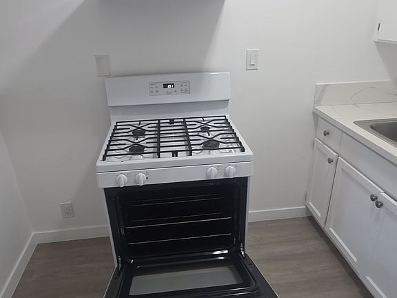 5th image of 3829 Inglewood Blvd APT 10