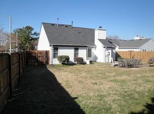 2196 Weybridge Dr, Virginia Beach, VA 23454