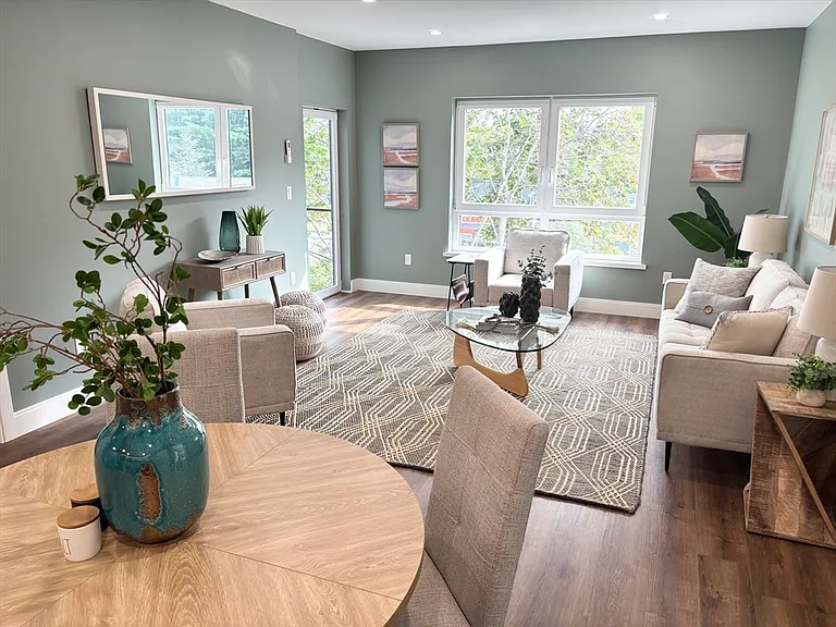 1391 Main St #304 — Photo 7