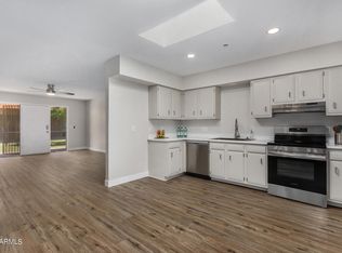 12800 N 113th Ave APT 1, Youngtown, AZ 85363