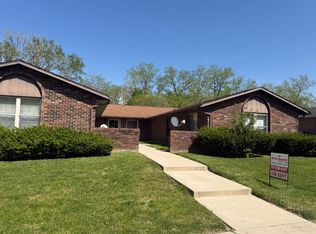 1306 Black Forest Dr APT C, West Carrollton, OH 45449