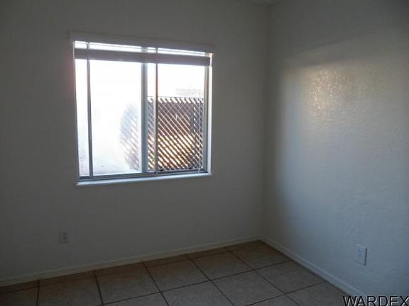 5th image of 3630 Wendell Ave