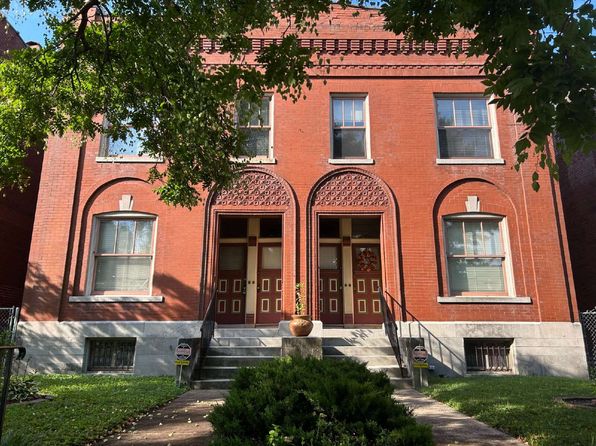 2304 Russell Blvd #1E