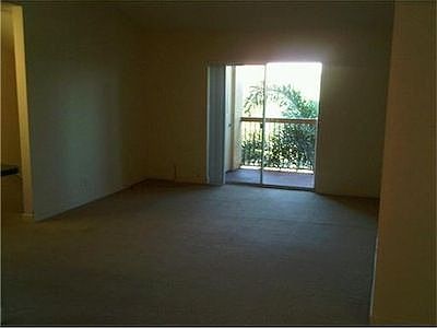 5th image of 7630 Westwood Dr APT 324
