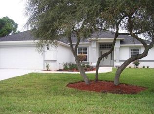 2718 Manor Dr, Sebring, FL 33872
