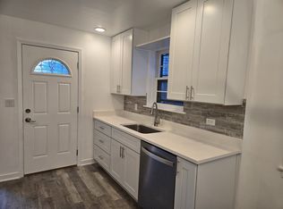5631 N Mozart St, Chicago, IL 60659