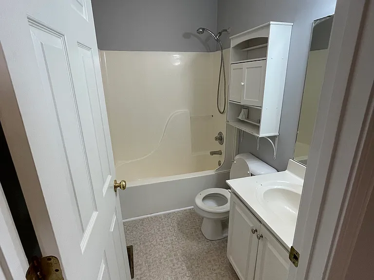 403 Moonlite Ave — Photo 7