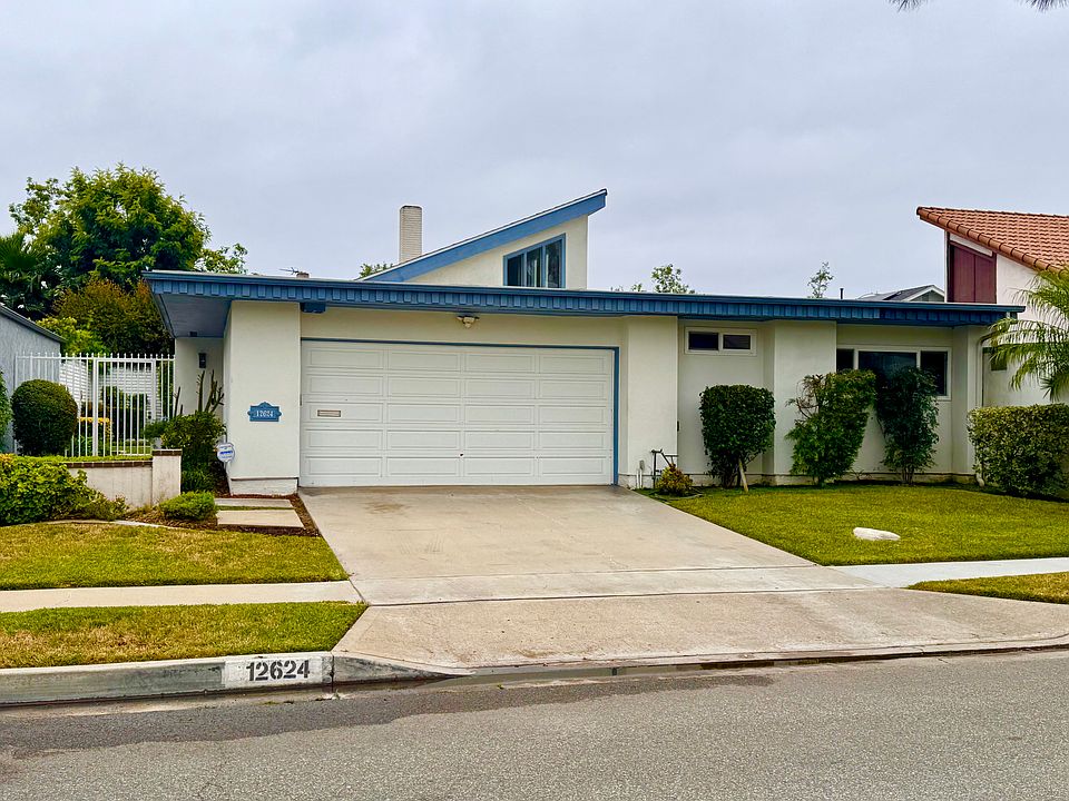 1st image of 12624 Beach St