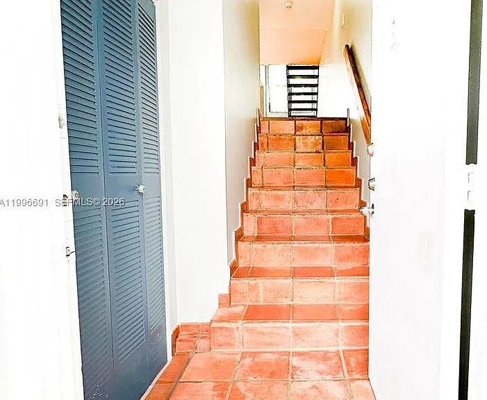 10000 NW 9th Street Cir #21 — Photo 5