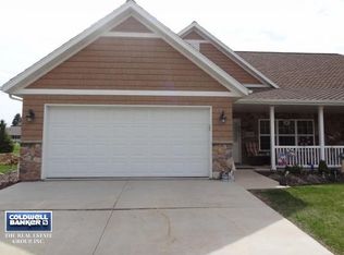 1151 W Ducharme St, Kaukauna, WI 54130