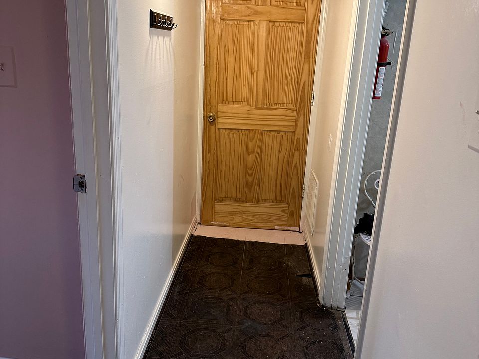 1st image of 4203 University Dr