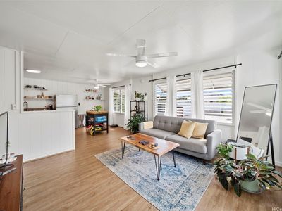 453 Ulupaina St #A, Kailua, HI, 96734