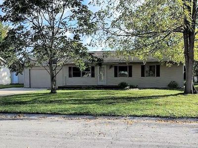 303 Jefferson St, Wapakoneta, OH, 45895