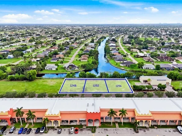1256 SW 4th St, Cape Coral, FL 33991