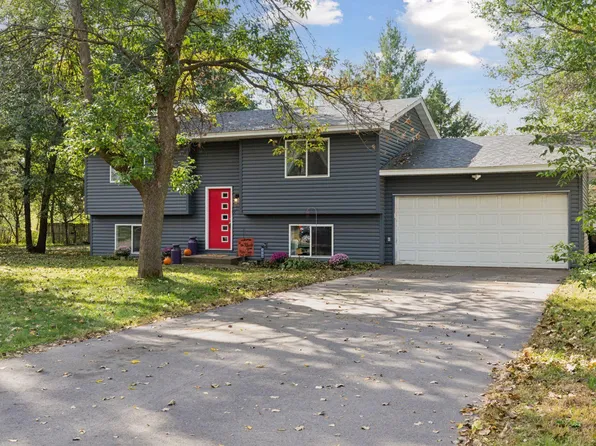 10170 Tamarack St NW, Coon Rapids, MN 55433