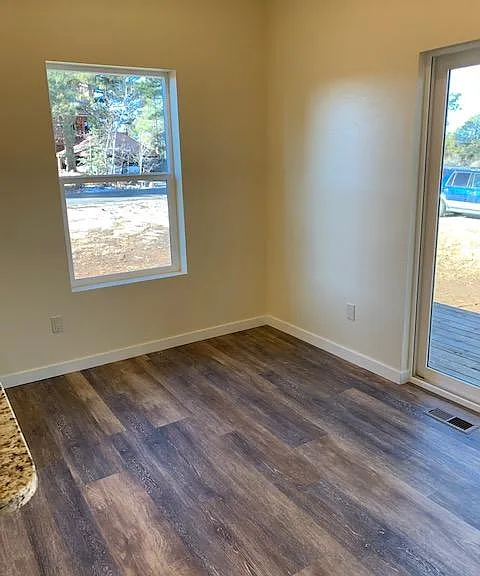 151 Masters Cir — Photo 25