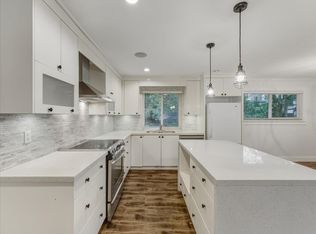 3976 205b St, Langley, BC V3A 2B3