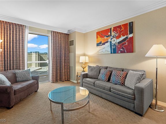 4th image of 125 E Harmon Ave #2521