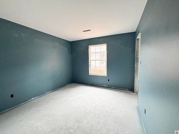 4th image of 161 Blanton Ct