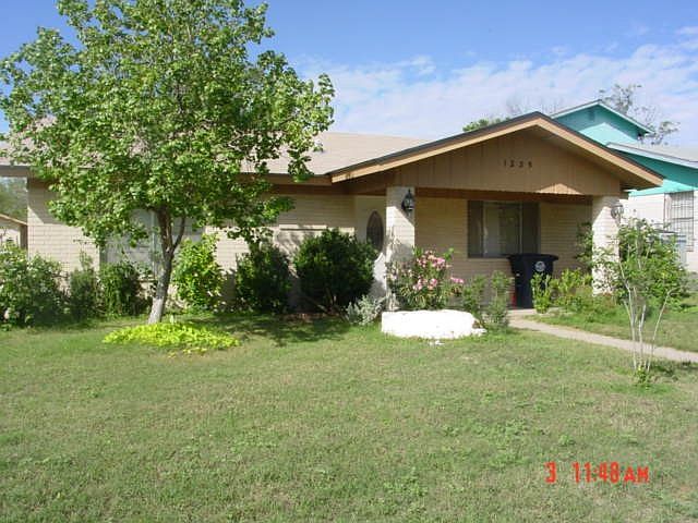 1st image of 1235 Meadow Briar Ln