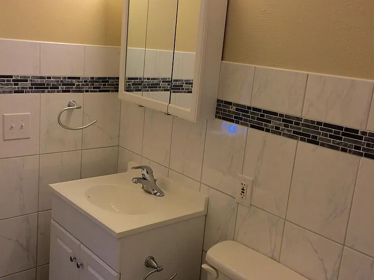 2012 S Illinois Ave #21 — Photo 7
