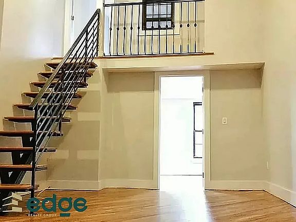3rd image of 192 Jefferson St #L3