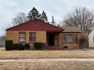 5070 N 19th Pl, Milwaukee, WI 53209