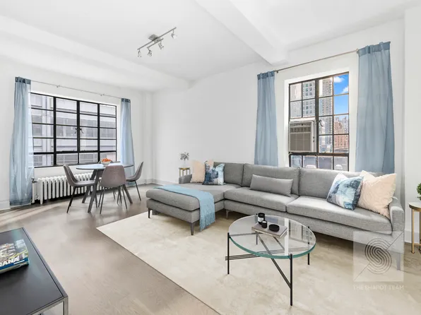 140 East 40th Street image 1 of 7