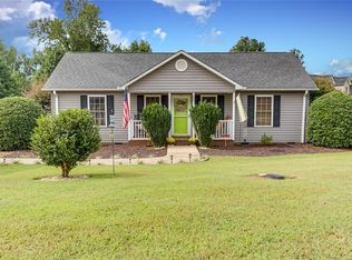 205 Timber Dr, Pickens, SC 29671
