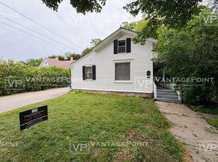 417 Fulton St, De Pere, WI 54115