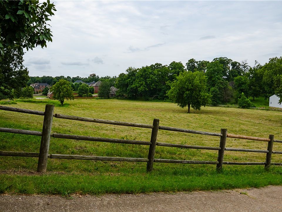 1st image of Ozark Acres Dr