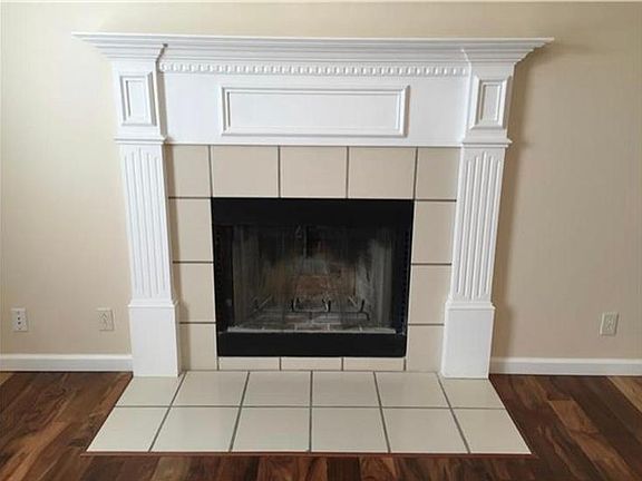5th image of 108 Heatherwood Ct