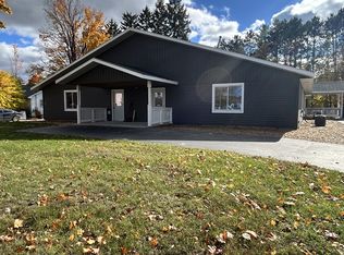 216 Wilcox Pkwy #1, Clare, MI 48617