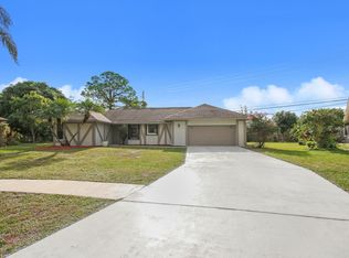 6094 Springdale Way, Delray Beach, FL 33484