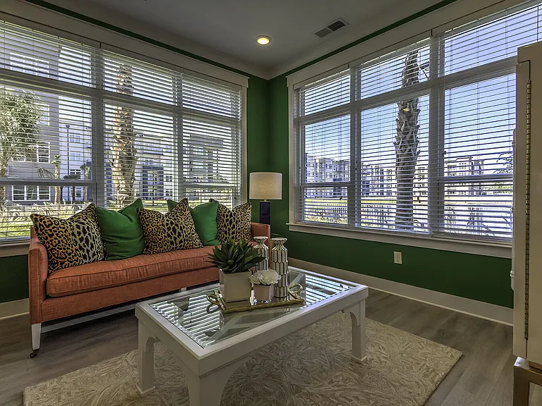 Solstice Apartments — Photo 16
