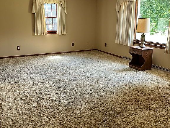 2nd image of 3837 Brookside Dr