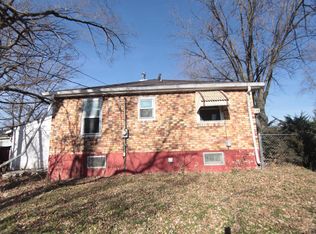 230 34th Ave, East Moline, IL 61244