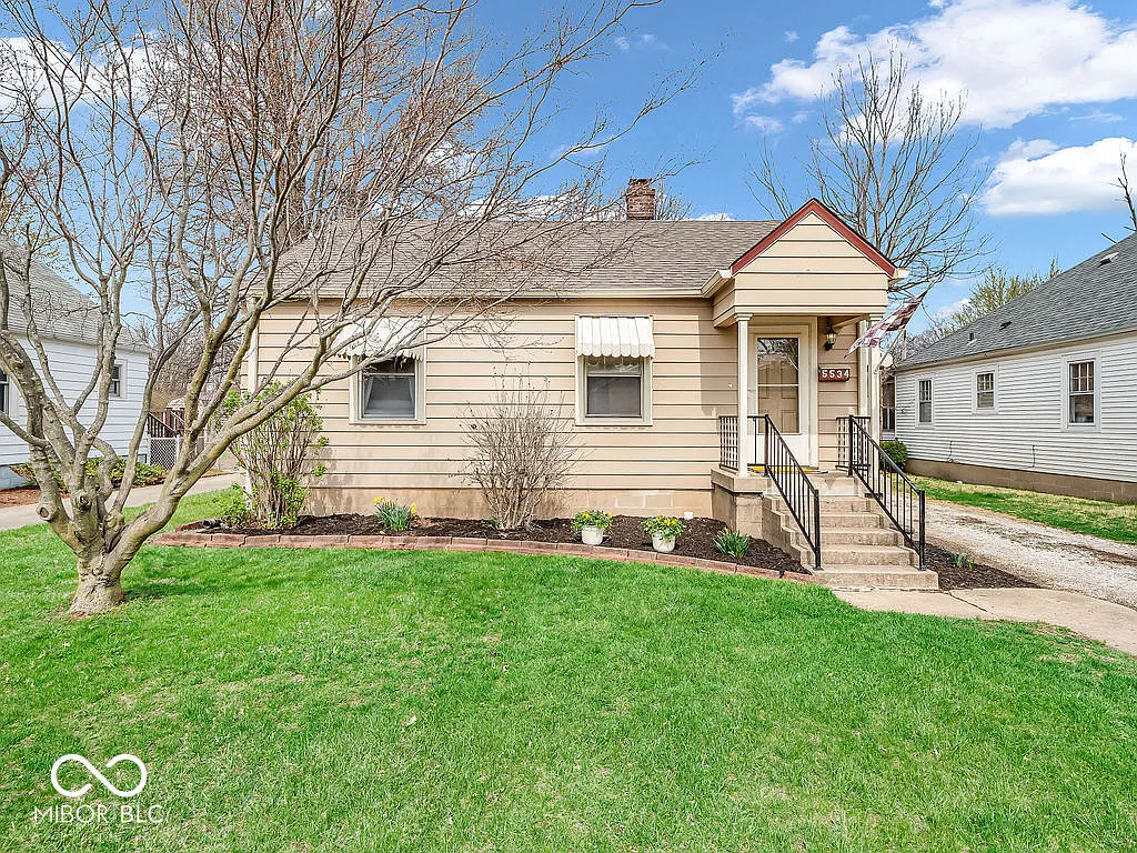 5534 Speedway Dr photo 1