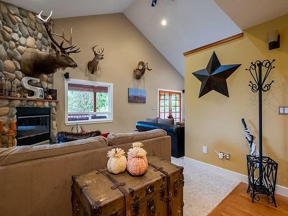 2nd image of 2870 NE Mossy Ln