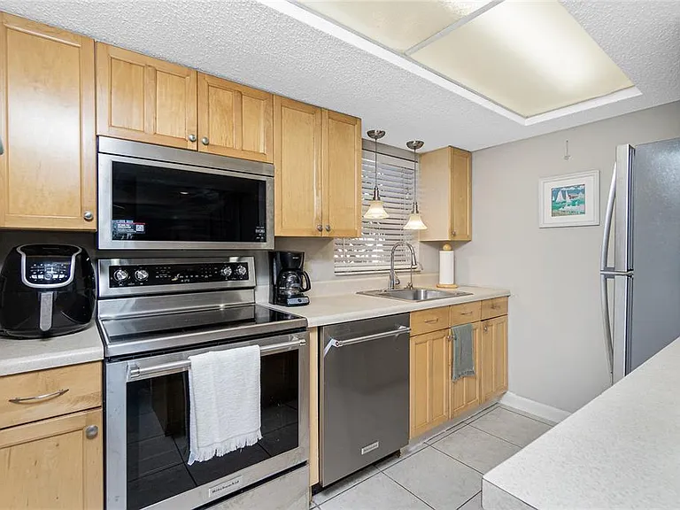 1358 Rock Dove Ct #7 — Photo 10